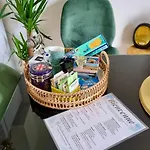 Hébergement de vacances Maison 3 Chambres, Jardin Clos à 900m De L'océan Saint-Nazaire (Loire-Atlantique)