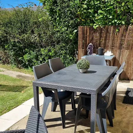 Сasa de vacaciones Maison 3 Chambres, Jardin Clos à 900m De L'océan *