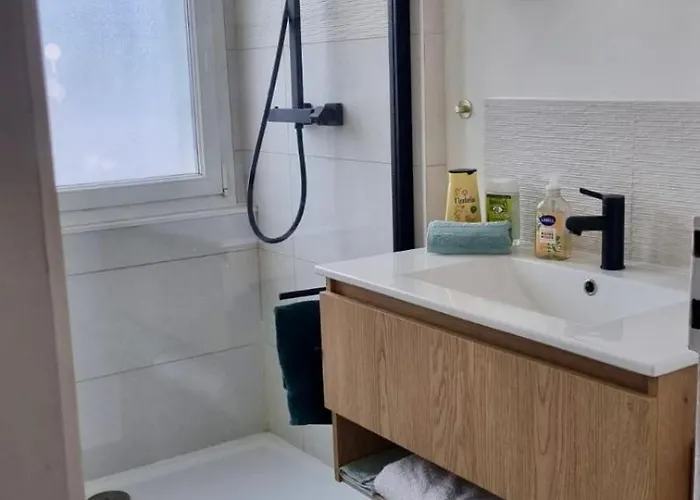 Maison 3 Chambres, Jardin Clos A 900m De L'ocean * Saint-Nazaire (Loire-Atlantique)